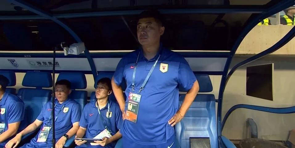 并通过认真 并通过认真