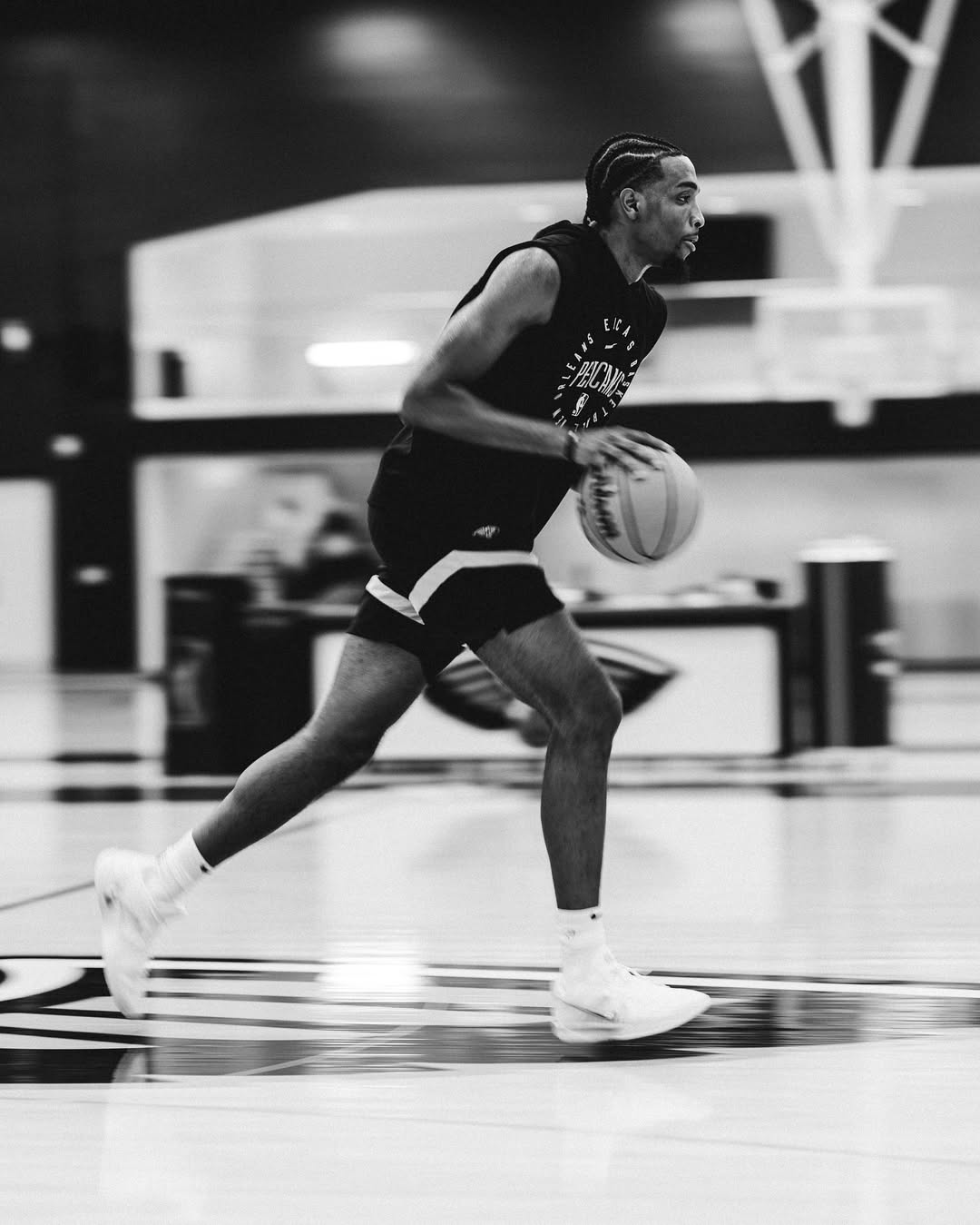 img, 鹈鹕官方附, src