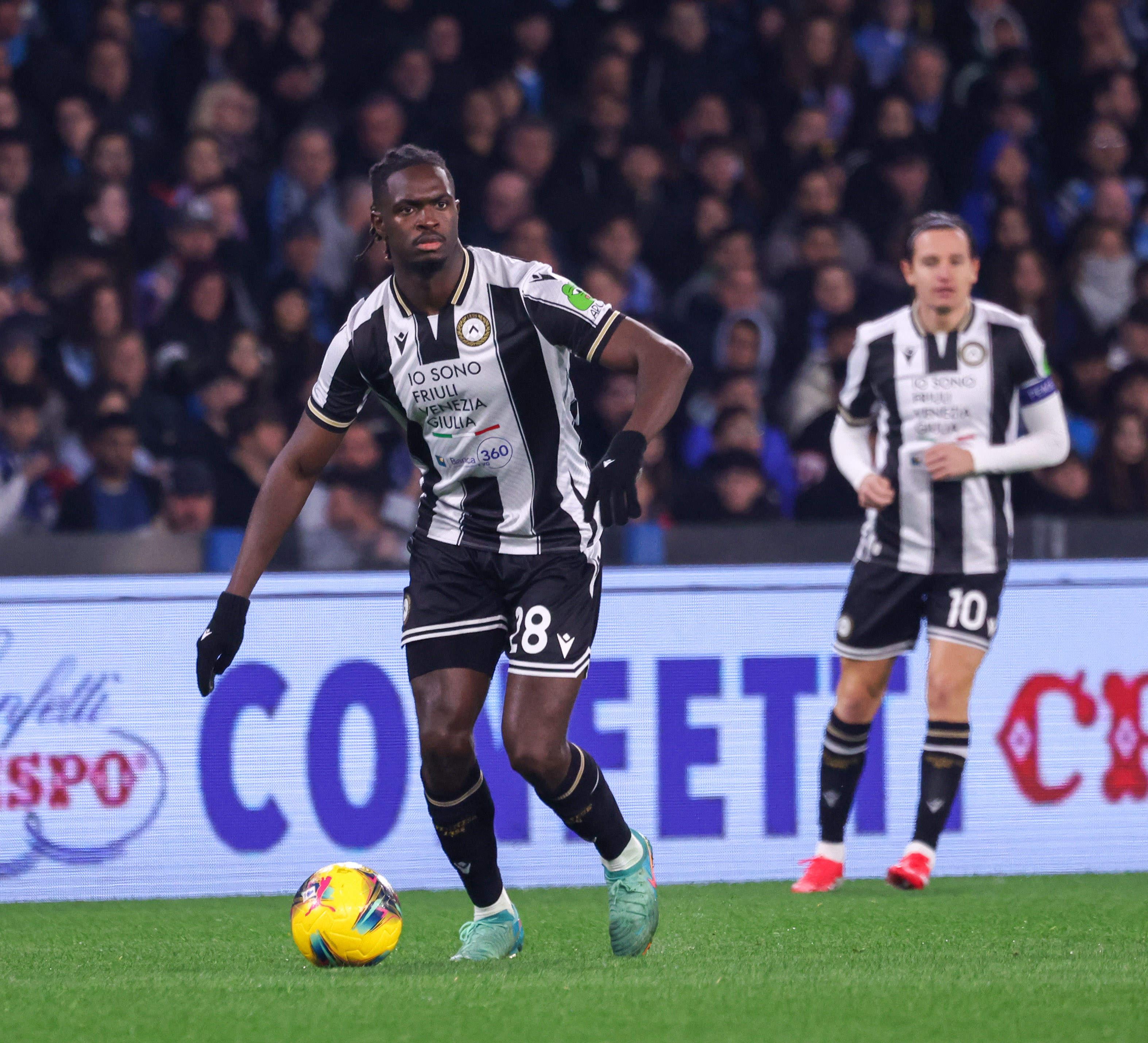 帕瓦尔可能, 岁的塞维利 帕瓦尔可能, 岁的塞维利