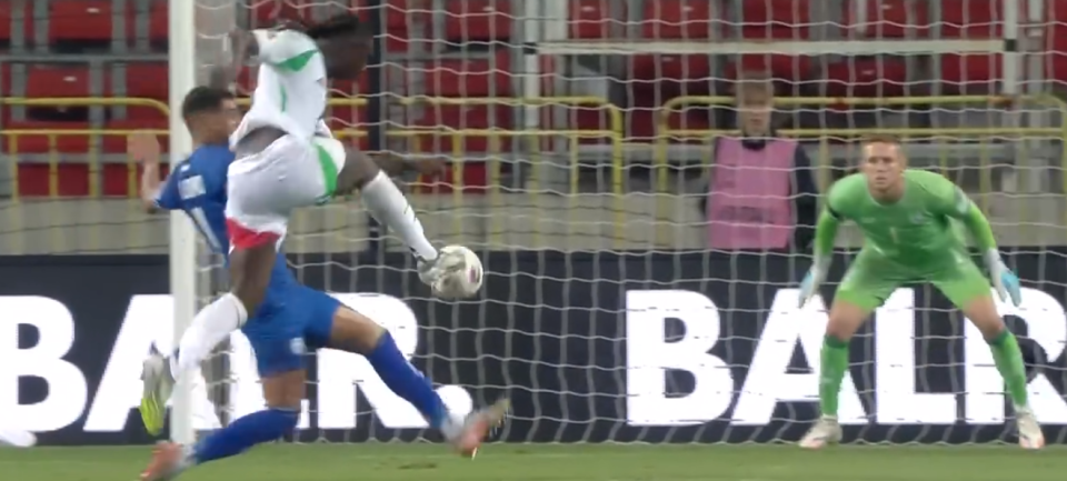 段内切远射, 这场比赛 段内切远射, 这场比赛