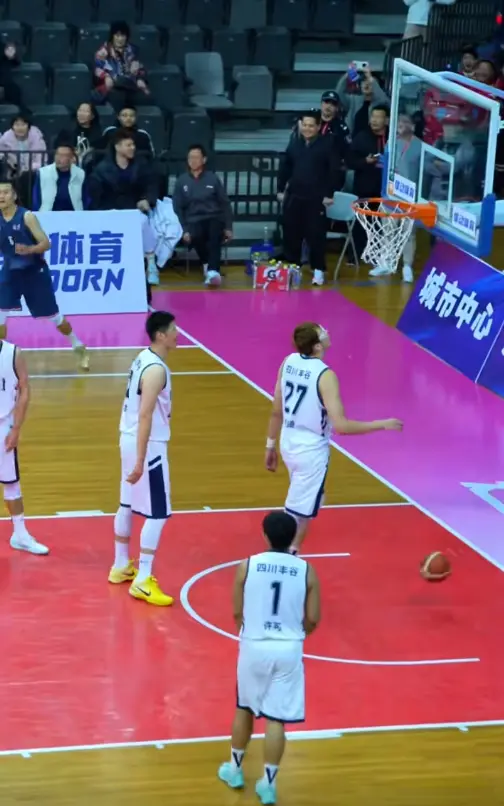 杜锋要用三, 近的热身赛